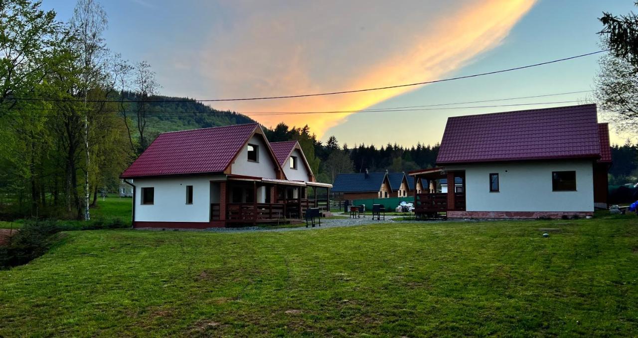 Stolove Chatki Radków Radkow Exterior foto